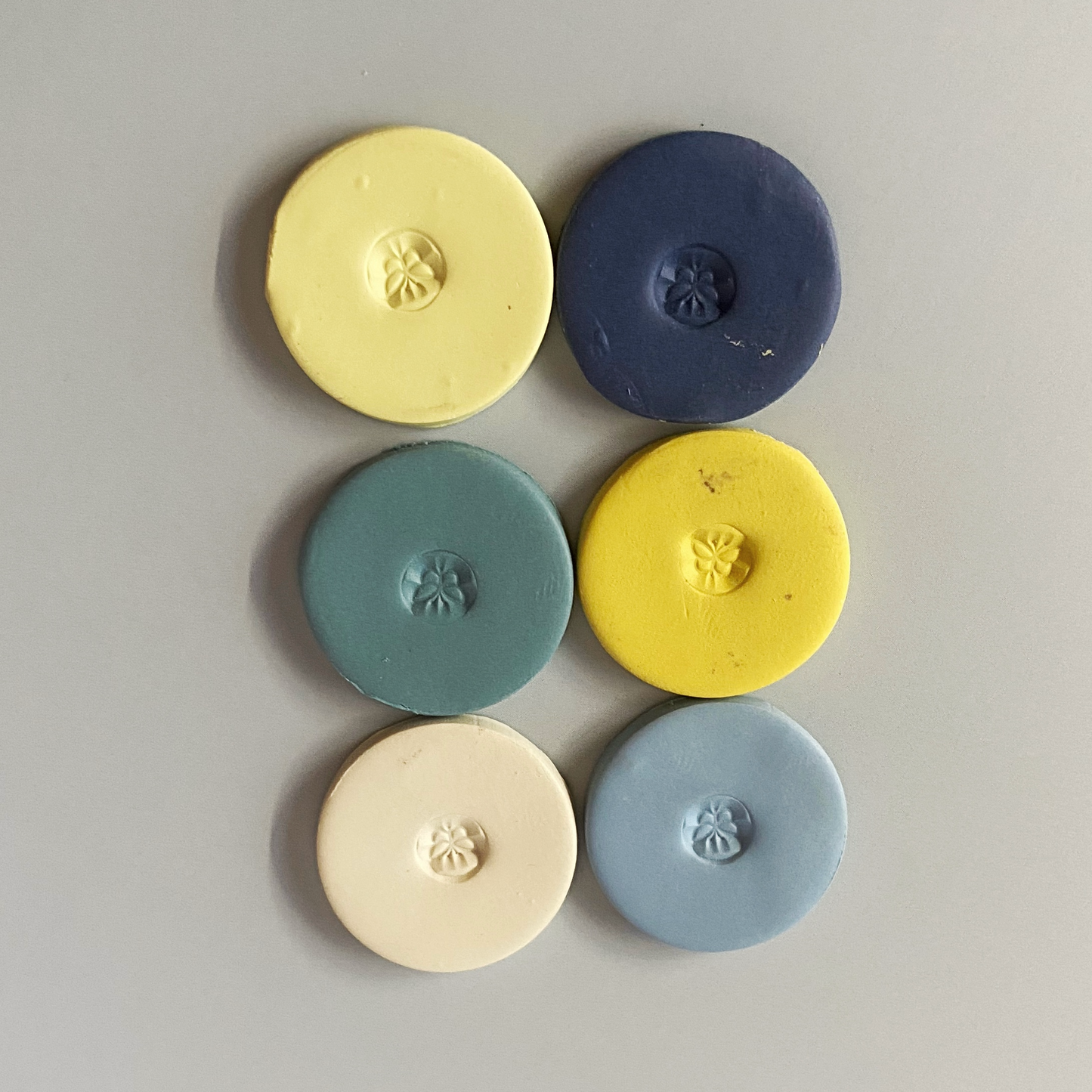 Provence Evening Polymer Clay Color Sample Discs in a 2 x 3 arrangement