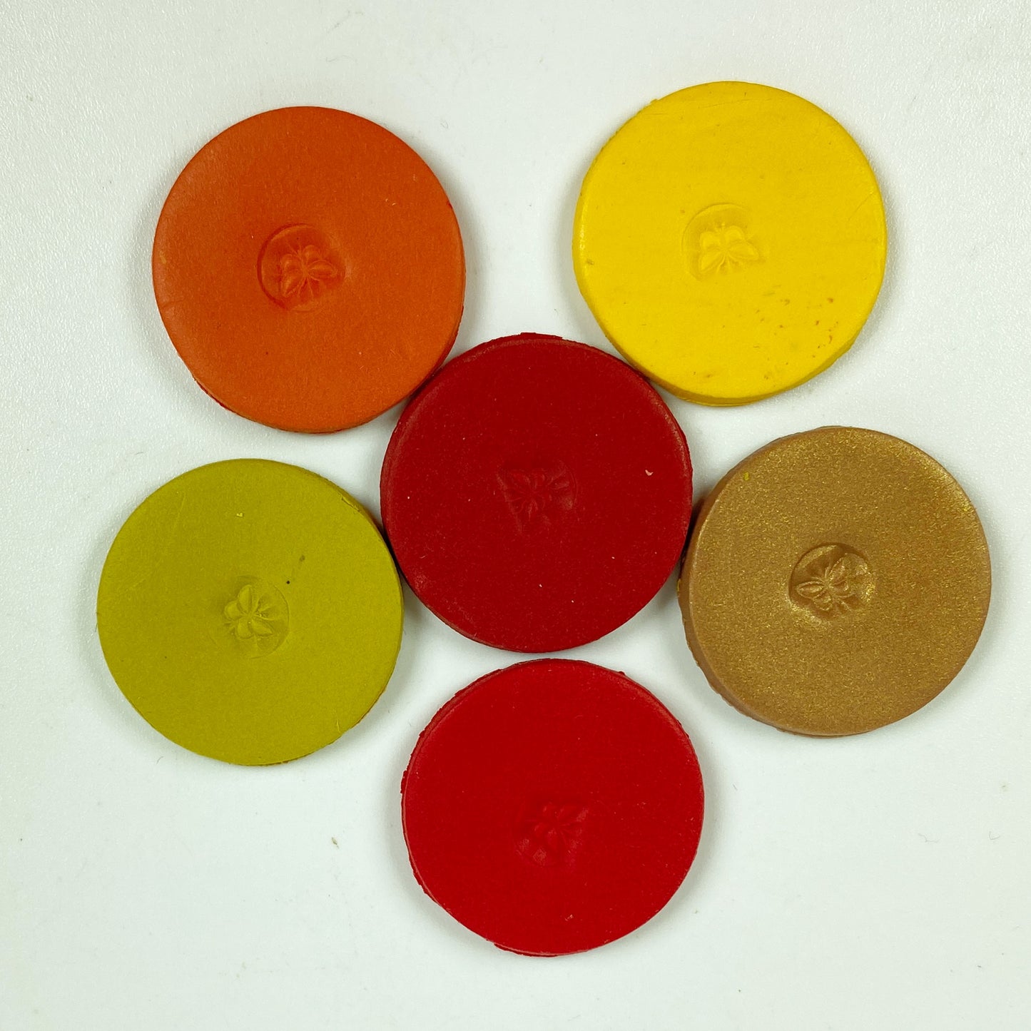Polymer Clay Spice Market color sample discs in a circle.
