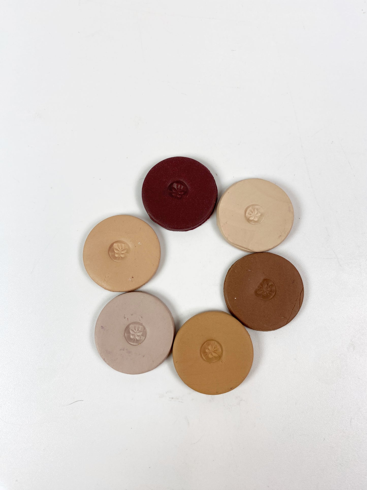 Coffee Break Clay Color Discs in a circle